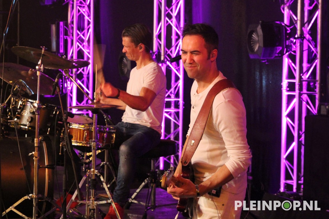 Feestteam        (12)